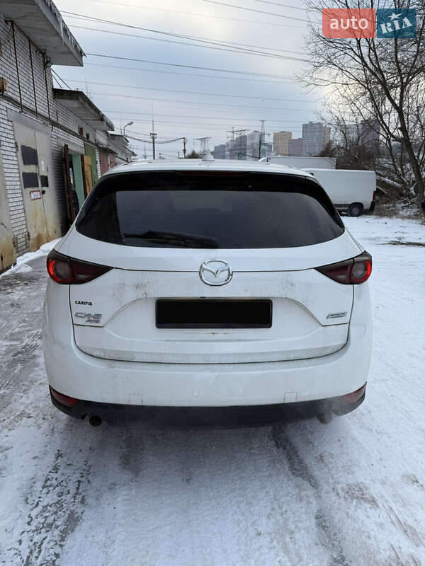Внедорожник / Кроссовер Mazda CX-5 2017 в Киеве