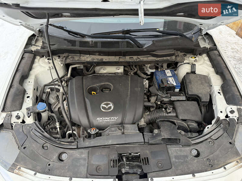 Внедорожник / Кроссовер Mazda CX-5 2017 в Киеве