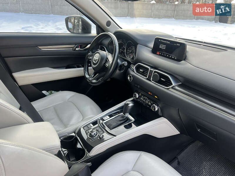 Внедорожник / Кроссовер Mazda CX-5 2017 в Львове