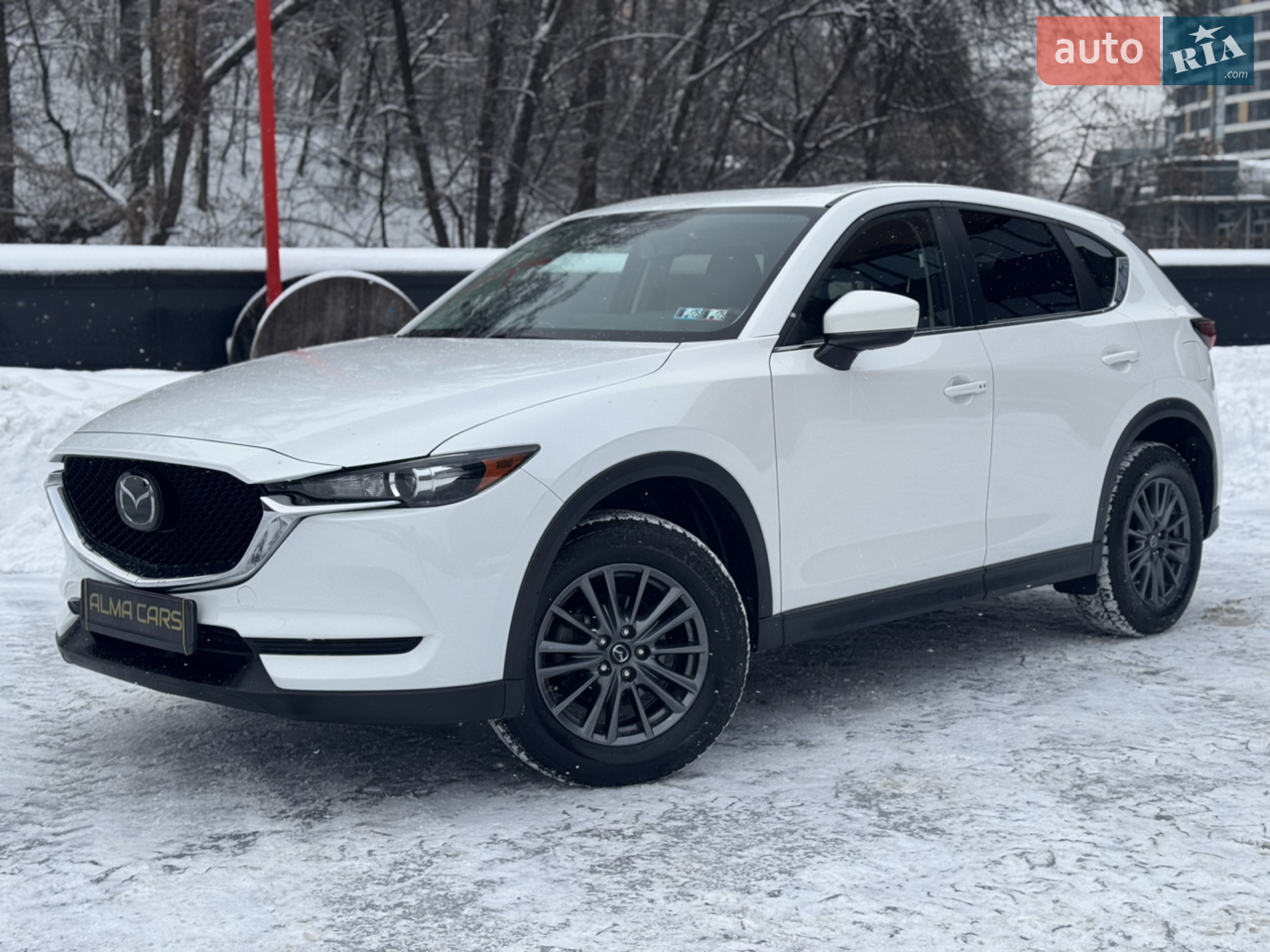 Пригнана з мінімальними пошкодженнями 
Силові частини кузова не постраждали
ЦІЛА Безпека
2 комплекти коліс 
Повністю обслужена 

Гарна комплектація 
 Повний привод
 Бесключовий доступ 
 Дистронік 
 Система утримання в полосі 
 Лінзована оптика 
 Датчик світла та дождю
 Передні та задні парктроніки
 Камера заднього огляду 
 Салон шкіра + алькантара 
 Акустична система BOSE
 Датчики «сліпих» зон
 Датчики контролю тиску в колесах
 Клімат-контроль 2х зонний
 Підігрів сидінь

Можливий розрахунок криптовалютою
Можливий розрахунок ювелірними виробами
та годинниками
Можливе придбання авто в лізинг/кредит
Можлива доставка авто в ваше місто