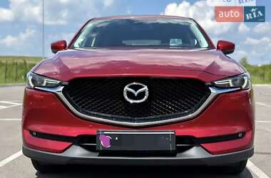Позашляховик / Кросовер Mazda CX-5 2017 в Млиніві