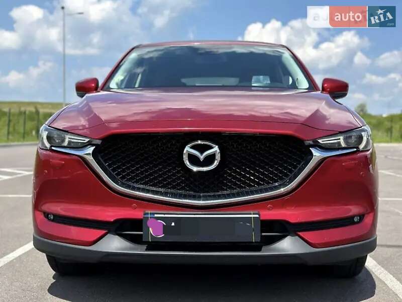 Позашляховик / Кросовер Mazda CX-5 2017 в Млиніві