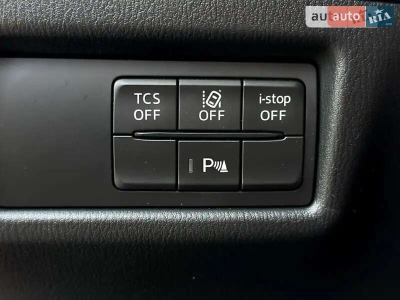 Позашляховик / Кросовер Mazda CX-5 2017 в Млиніві