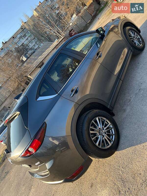 Внедорожник / Кроссовер Mazda CX-5 2017 в Запорожье