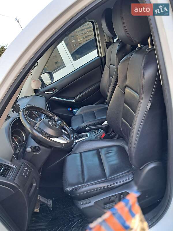 Внедорожник / Кроссовер Mazda CX-5 2014 в Черновцах