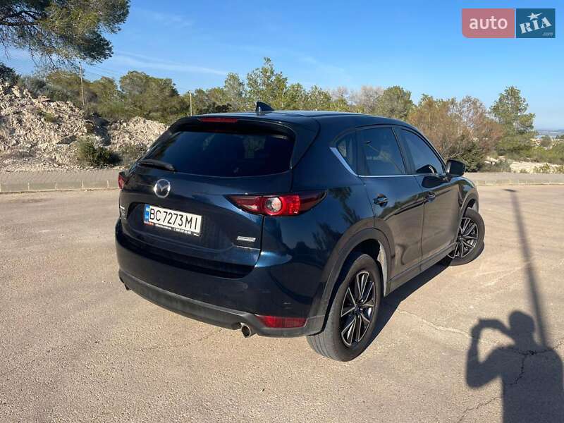 Позашляховик / Кросовер Mazda CX-5 2017 в Львові