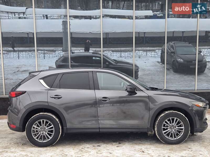 Внедорожник / Кроссовер Mazda CX-5 2017 в Киеве фото 7 Внедорожник / Кроссовер Mazda CX-5 2017 в Киеве