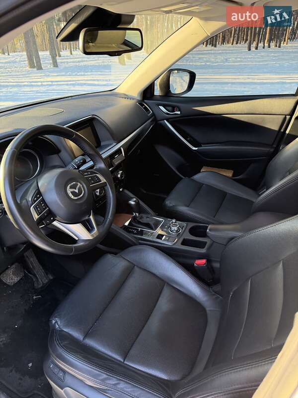 Внедорожник / Кроссовер Mazda CX-5 2015 в Сумах