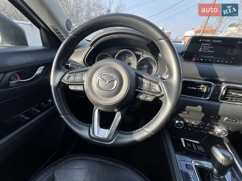 Внедорожник / Кроссовер Mazda CX-5 2017 в Киеве