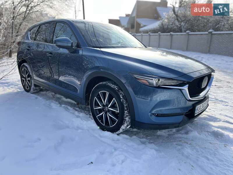 Внедорожник / Кроссовер Mazda CX-5 2017 в Киеве