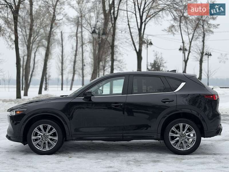 Внедорожник / Кроссовер Mazda CX-5 2024 в Киеве