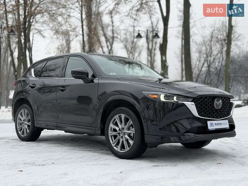 Внедорожник / Кроссовер Mazda CX-5 2024 в Киеве