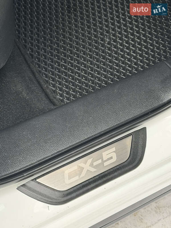 Внедорожник / Кроссовер Mazda CX-5 2013 в Дубно