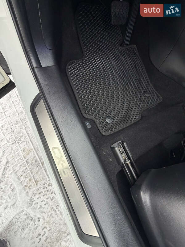 Внедорожник / Кроссовер Mazda CX-5 2013 в Дубно