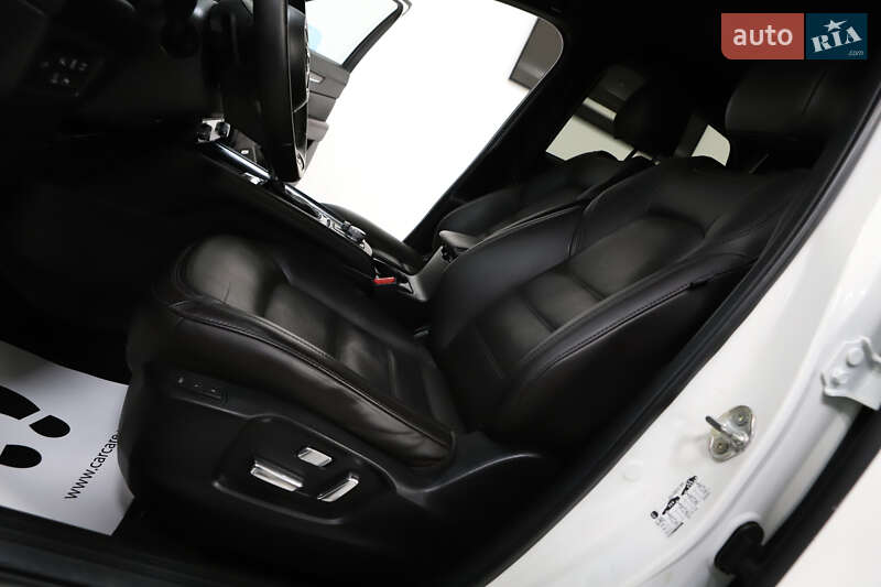 Внедорожник / Кроссовер Mazda CX-5 2020 в Дрогобыче