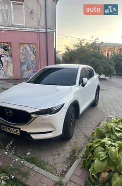 Позашляховик / Кросовер Mazda CX-5 2017 в Сумах