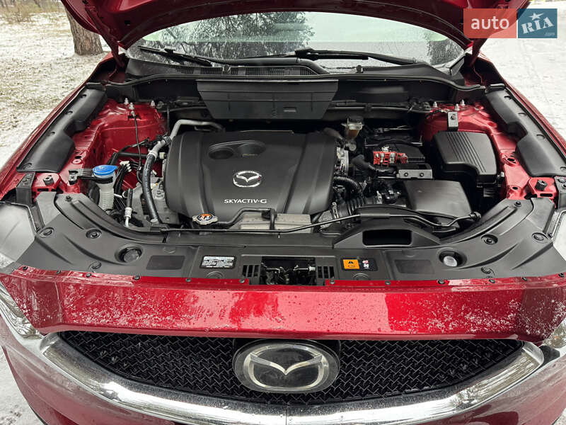 Внедорожник / Кроссовер Mazda CX-5 2018 в Павлограде