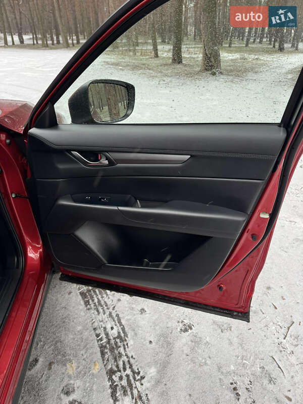 Внедорожник / Кроссовер Mazda CX-5 2018 в Павлограде