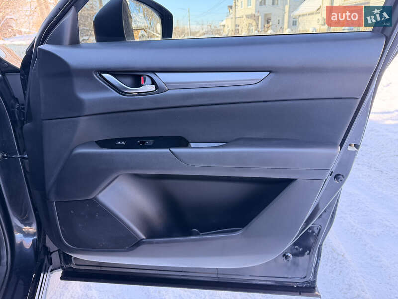 Внедорожник / Кроссовер Mazda CX-5 2018 в Киеве