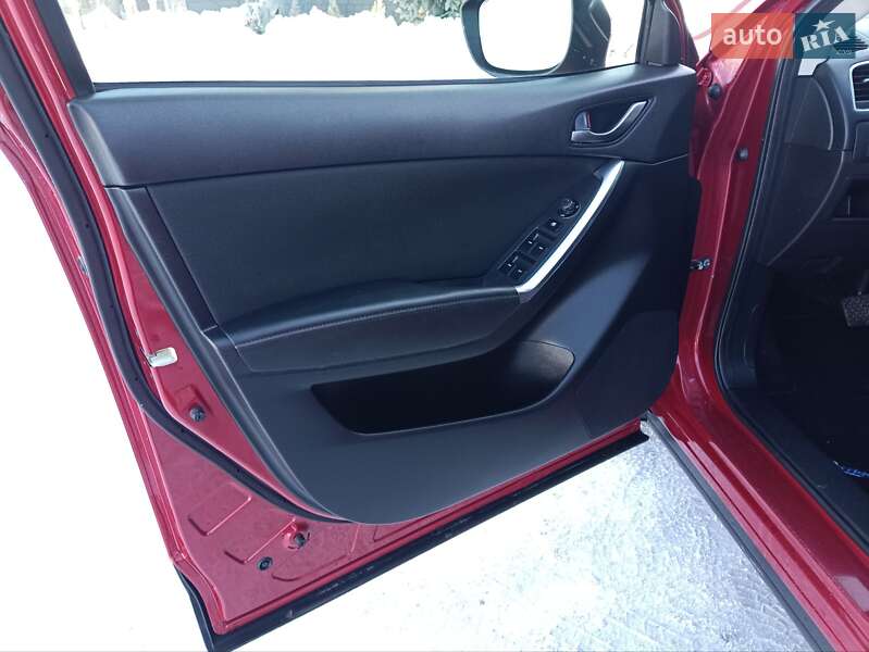 Внедорожник / Кроссовер Mazda CX-5 2015 в Луцке