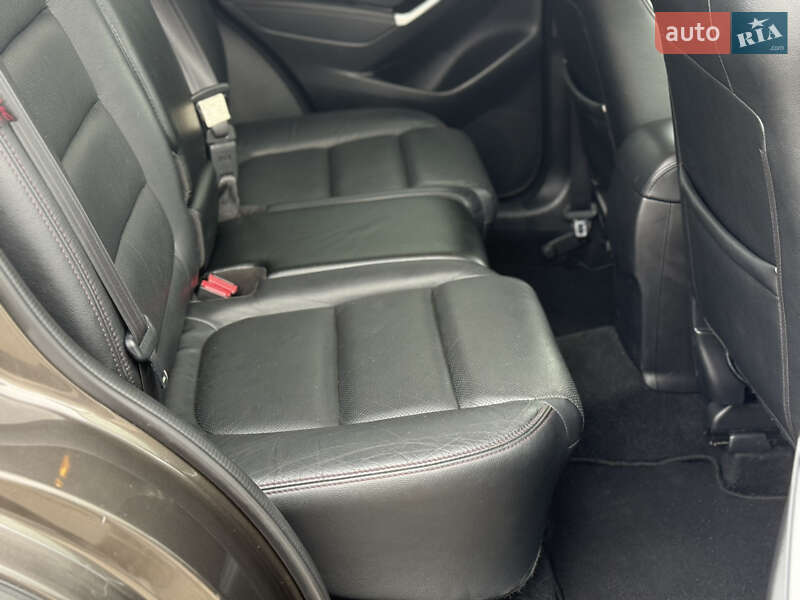 Внедорожник / Кроссовер Mazda CX-5 2016 в Стрые