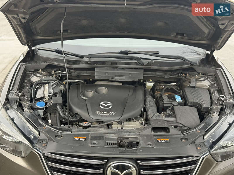 Внедорожник / Кроссовер Mazda CX-5 2016 в Стрые