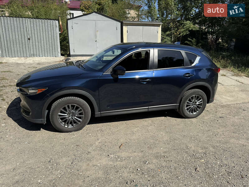 Внедорожник / Кроссовер Mazda CX-5 2017 в Днепре