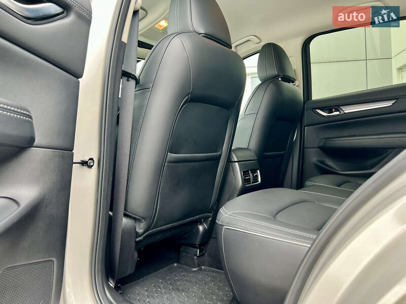 Внедорожник / Кроссовер Mazda CX-5 2025 в Киеве