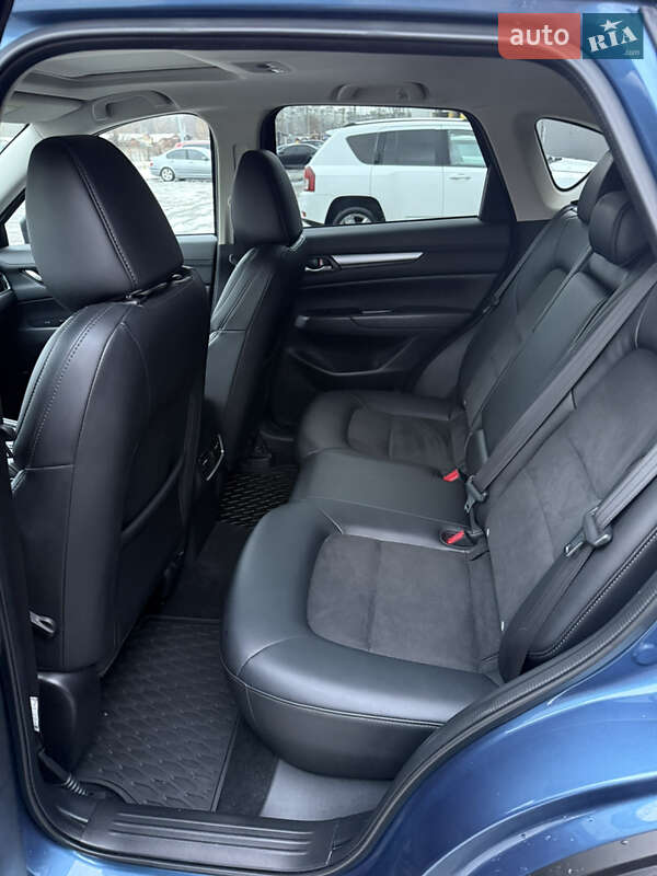 Внедорожник / Кроссовер Mazda CX-5 2019 в Киеве фото 20 Внедорожник / Кроссовер Mazda CX-5 2019 в Киеве