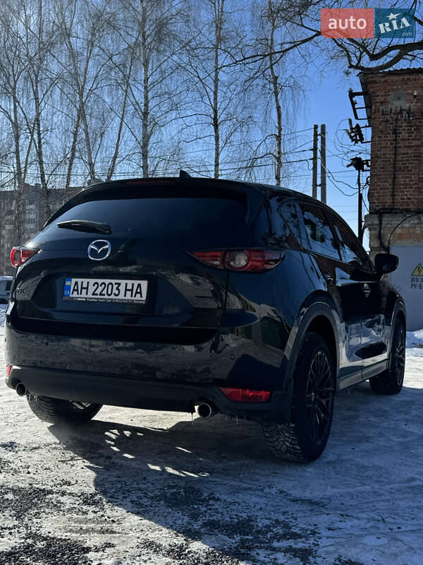 Внедорожник / Кроссовер Mazda CX-5 2020 в Звягеле