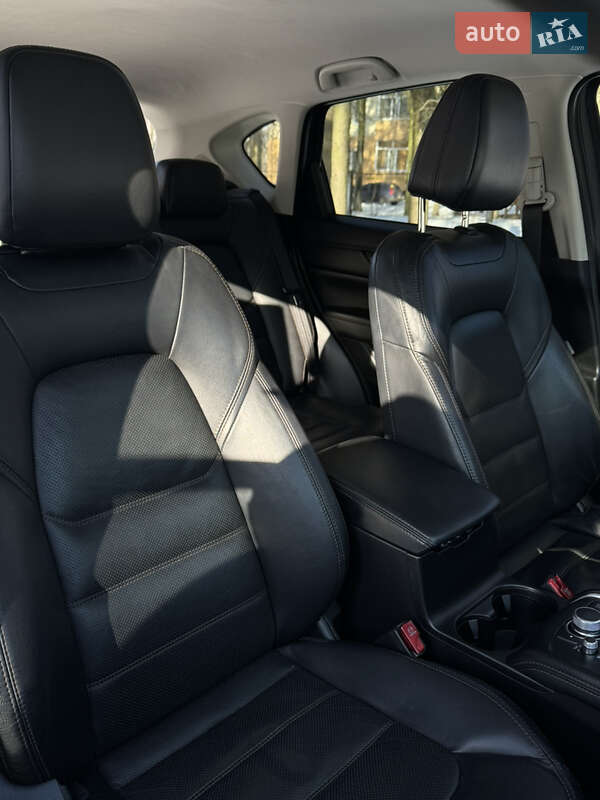 Внедорожник / Кроссовер Mazda CX-5 2020 в Звягеле