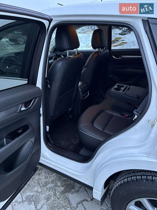 Позашляховик / Кросовер Mazda CX-5 2025 в Львові фото 10 Позашляховик / Кросовер Mazda CX-5 2025 в Львові