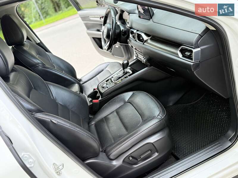 Позашляховик / Кросовер Mazda CX-5 2019 в Львові