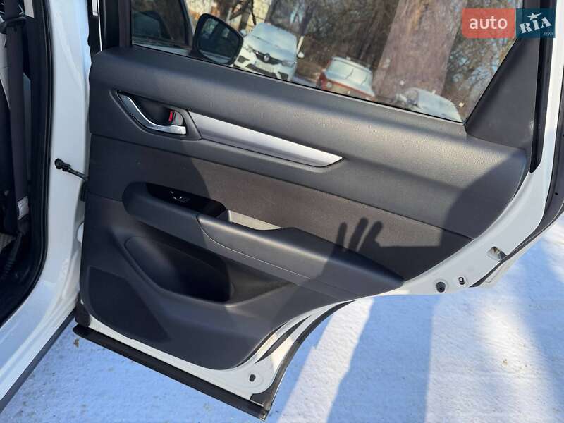 Внедорожник / Кроссовер Mazda CX-5 2017 в Полтаве фото 55 Внедорожник / Кроссовер Mazda CX-5 2017 в Полтаве