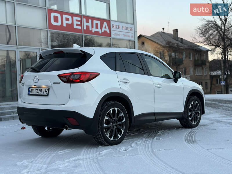 Внедорожник / Кроссовер Mazda CX-5 2017 в Каменском