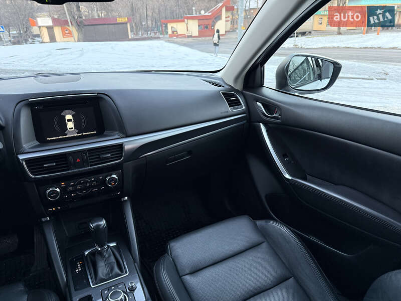 Внедорожник / Кроссовер Mazda CX-5 2017 в Каменском