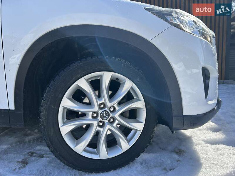 Внедорожник / Кроссовер Mazda CX-5 2013 в Ирпене