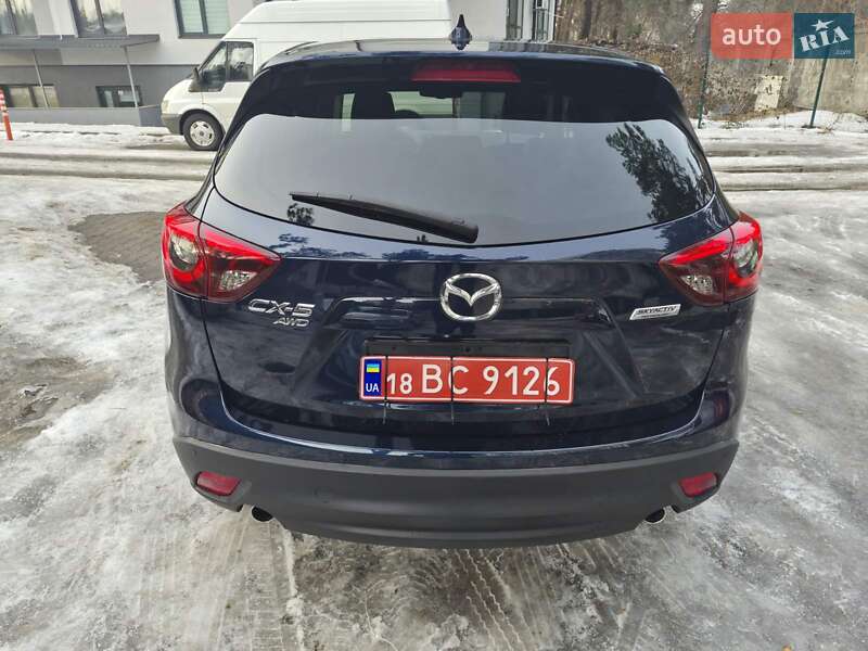 Позашляховик / Кросовер Mazda CX-5 2015 в Києві