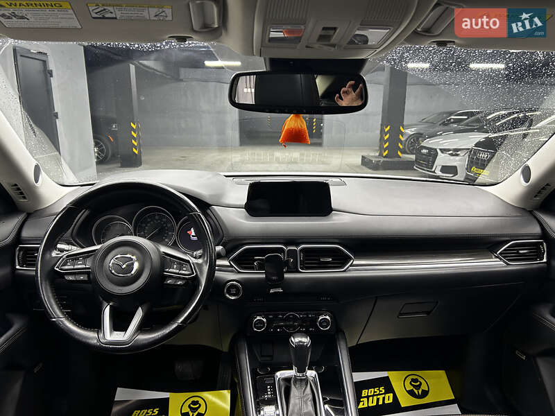 Внедорожник / Кроссовер Mazda CX-5 2018 в Черновцах
