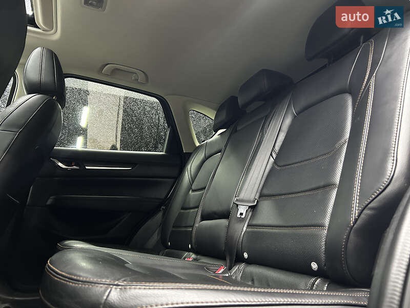 Внедорожник / Кроссовер Mazda CX-5 2018 в Черновцах