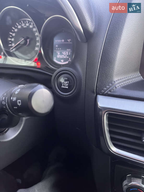 Внедорожник / Кроссовер Mazda CX-5 2015 в Киеве