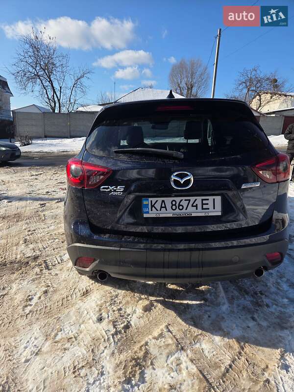 Внедорожник / Кроссовер Mazda CX-5 2016 в Киеве