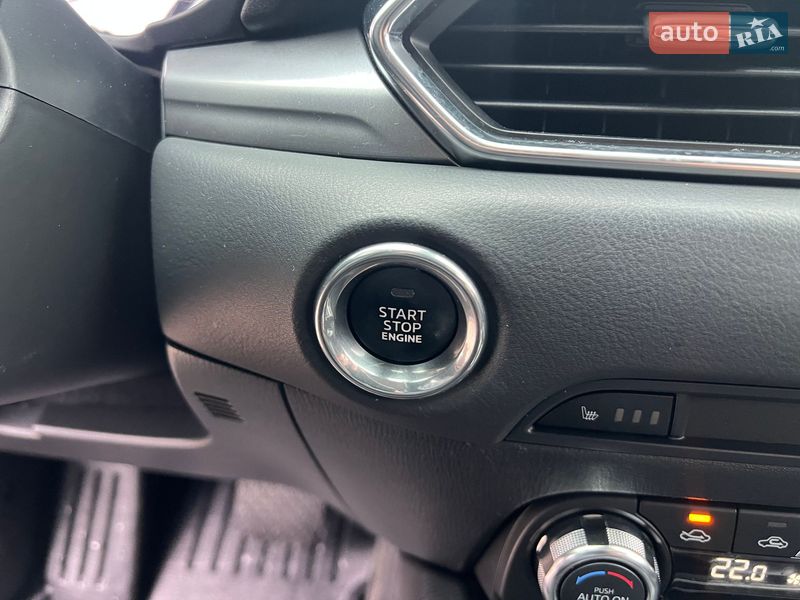 Внедорожник / Кроссовер Mazda CX-5 2017 в Киеве фото 14 Внедорожник / Кроссовер Mazda CX-5 2017 в Киеве