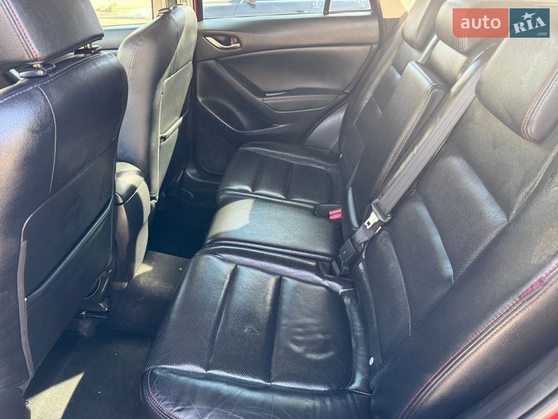 Внедорожник / Кроссовер Mazda CX-5 2012 в Черновцах