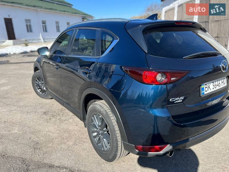Внедорожник / Кроссовер Mazda CX-5 2019 в Сарнах