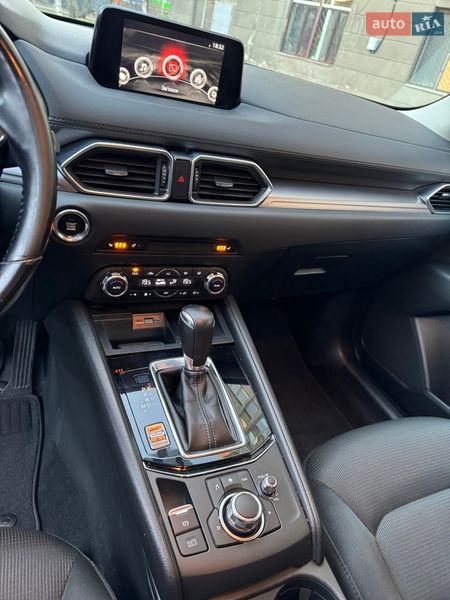 Внедорожник / Кроссовер Mazda CX-5 2017 в Киеве