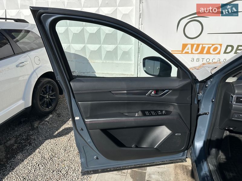 Внедорожник / Кроссовер Mazda CX-5 2024 в Киеве