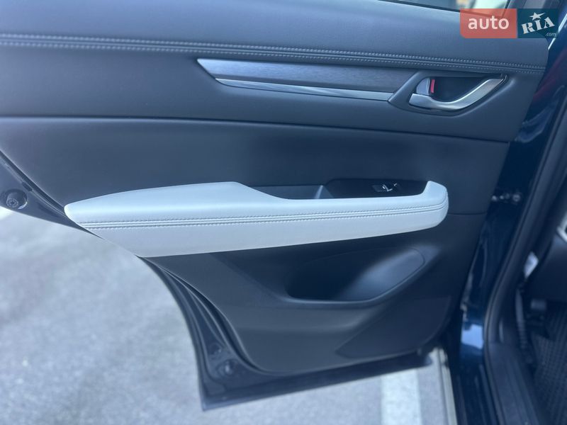 Внедорожник / Кроссовер Mazda CX-5 2024 в Киеве