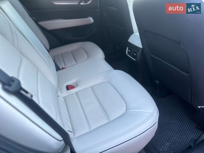 Внедорожник / Кроссовер Mazda CX-5 2024 в Киеве