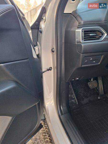 Внедорожник / Кроссовер Mazda CX-5 2024 в Киеве